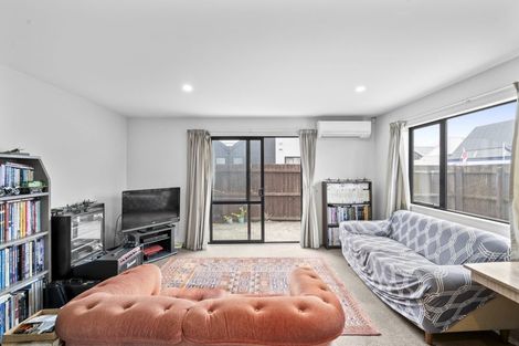 Photo of property in 4/75 Thackeray Place, Waltham, Christchurch, 8023