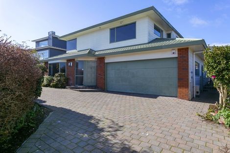 Photo of property in 38 Kurupae Road, Hilltop, Taupo, 3330