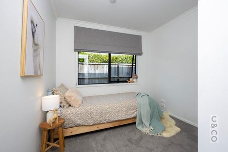 Photo of property in 19 Pohutukawa Parade, Riverhead, 0820