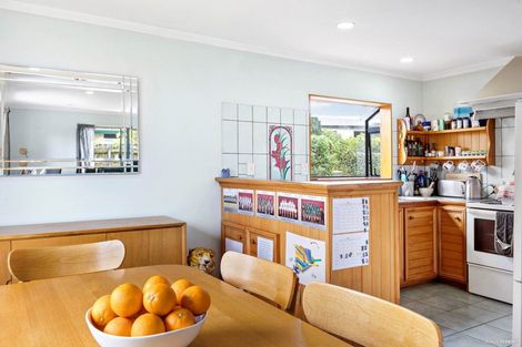 Photo of property in 50 Lakeside Drive, Orewa, 0931