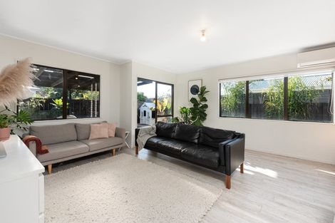 Photo of property in 8c Lachlan Avenue, Mount Maunganui, 3116