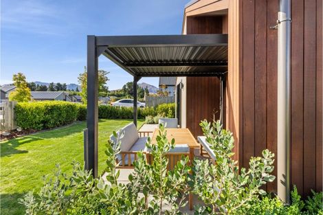 Photo of property in 14 Mount Burke Street, Wanaka, 9305