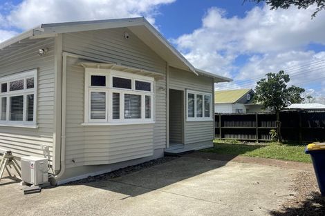 Photo of property in 29a Miro Street, New Lynn, Auckland, 0600