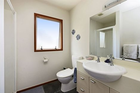 Photo of property in 6 Saint Hill Rise, Havelock North, 4130