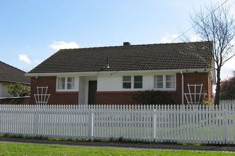 Photo of property in 189 Riverside Drive, Waterloo, Lower Hutt, 5011