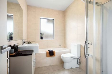 Photo of property in 8 Jezero Drive, Massey, Auckland, 0614