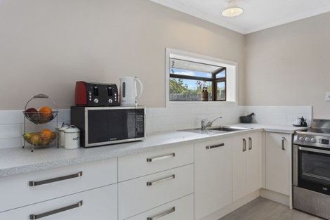 Photo of property in 6b Martyn Street, Rangiora, 7400