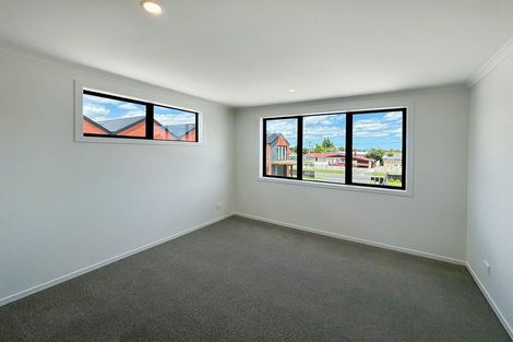 Photo of property in 41u5 Prisk Street, Melville, Hamilton, 3206