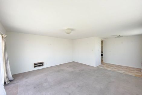 Photo of property in 2/329 Hendersons Road, Hoon Hay, Christchurch, 8025
