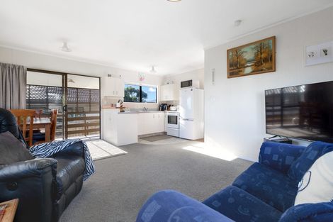 Photo of property in 17 Waimapu Street, Greerton, Tauranga, 3112