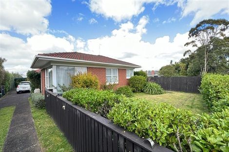 Photo of property in 1/8 Evelyn Place, Hillcrest, Auckland, 0627