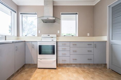 Photo of property in 89 Hall Street, Cambridge, 3434