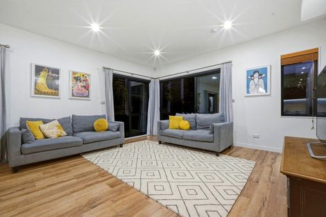 Photo of property in 2 Windlass Street, Long Bay, Auckland, 0630