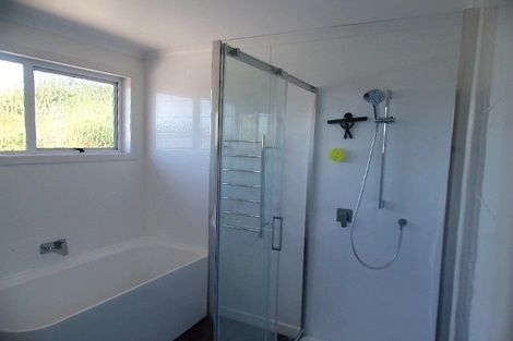 Photo of property in 25 Durham Avenue, Welbourn, New Plymouth, 4312