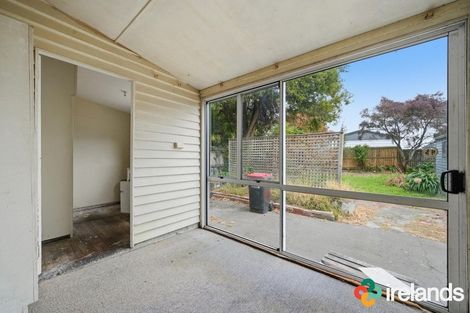 Photo of property in 21 Defoe Place, Waltham, Christchurch, 8023