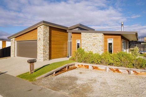 Photo of property in 5 David Place, Cromwell, 9310