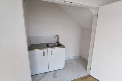 Photo of property in 24 Bela Vista Boulevard, Swanson, Auckland, 0614