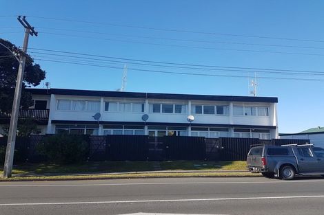 Photo of property in 1/66 Golf Road, Mount Maunganui, 3116