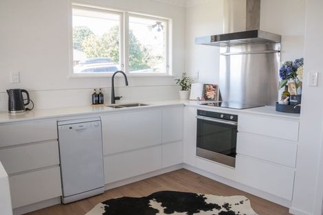 Photo of property in 1/4 Linklater Avenue, Bellevue, Tauranga, 3110