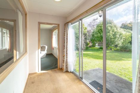 Photo of property in 79 Kuratawhiti Street, Greytown, 5712