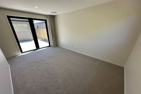 Photo of property in 203 Howden Drive, Jacks Point, 9371
