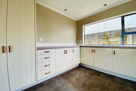 Photo of property in 2/49 Sackville Street, Fitzroy, New Plymouth, 4312