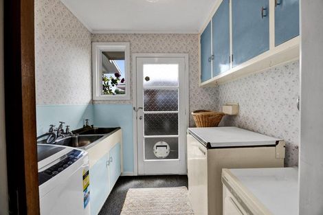 Photo of property in 22 Tukapa Street, Westown, New Plymouth, 4310