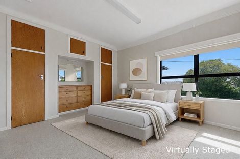 Photo of property in 24 Birkdale Road, Birkdale, Auckland, 0626
