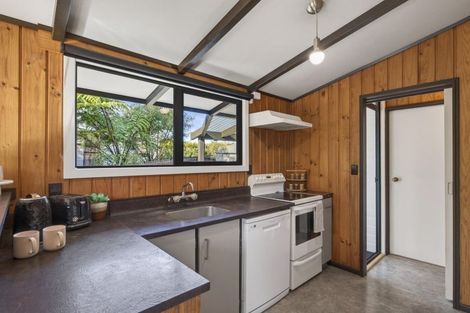 Photo of property in 41 Takiroa Street, Urenui, 4375
