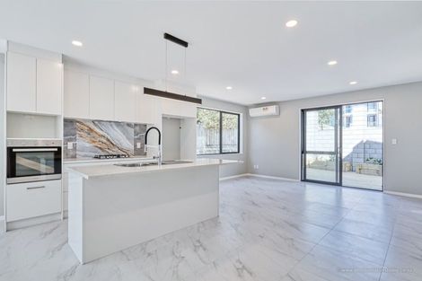 Photo of property in 49 Rosedale Road, Pinehill, Auckland, 0632