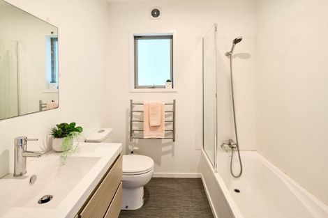 Photo of property in 3a Chester Road, Tawa, Wellington, 5028