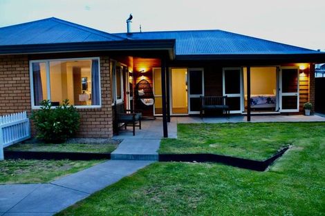 Photo of property in 40b Cridland Street West, Kaiapoi, 7630