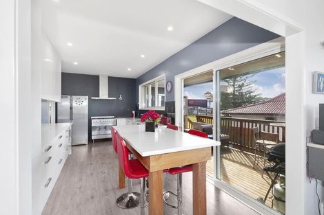 Photo of property in 156 Glamorgan Drive, Torbay, Auckland, 0630