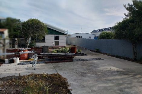 Photo of property in 21 Tonks Street, North New Brighton, Christchurch, 8083