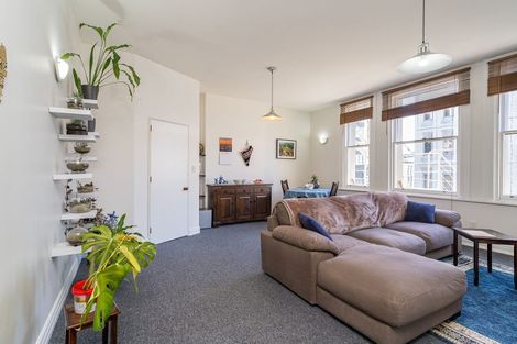 Photo of property in 2/31 Dowling Street, Dunedin Central, Dunedin, 9016