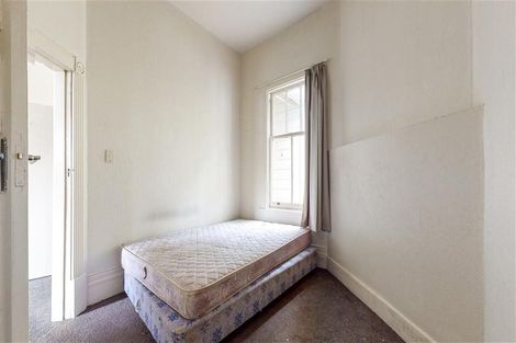 Photo of property in 1/13 Garden Road, Northland, Wellington, 6012