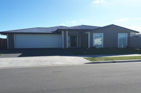 Photo of property in 10 Hickmott Street, Rangiora, 7400