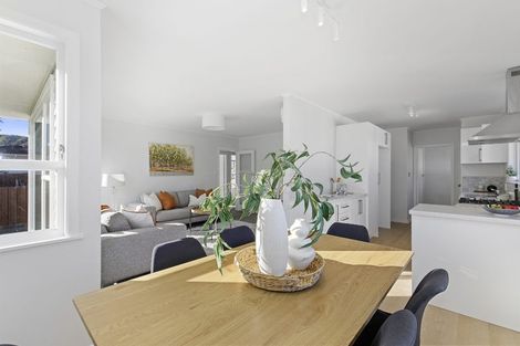 Photo of property in 40 Momona Street, Wainuiomata, Lower Hutt, 5014