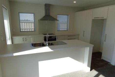 Photo of property in 11 Faringdon Boulevard, Rolleston, 7615