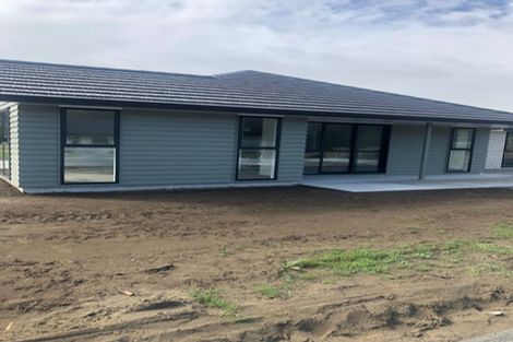 Photo of property in 6 Kaiwaru Place, Waikanae, 5036