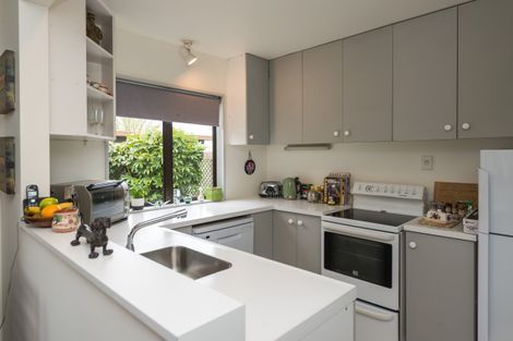 Photo of property in 90 Proctor Street, Papanui, Christchurch, 8053