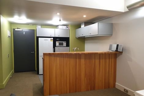 Photo of property in St Pauls Apartments, 62/43u Mulgrave Street, Thorndon, Wellington, 6011