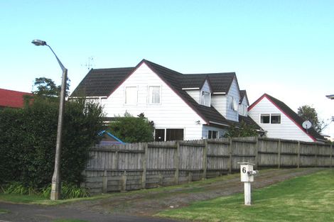 Photo of property in 4 Fathom Place, Te Atatu Peninsula, Auckland, 0610