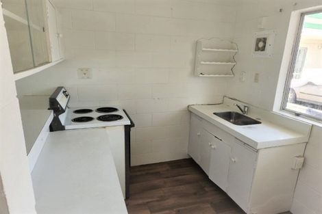 Photo of property in 2/897 Heaphy Terrace, Claudelands, Hamilton, 3214