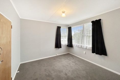 Photo of property in 31 Abraham Crescent, Milson, Palmerston North, 4414