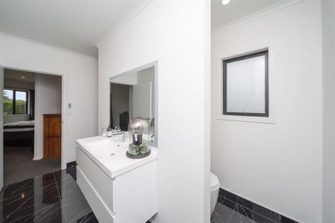 Photo of property in 464a Turuturu Road, Hawera, 4674