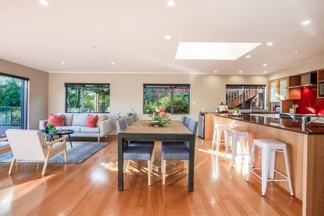 Photo of property in 22 Sailmaker Close, Whitby, Porirua, 5024