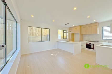 Photo of property in 7c Buisson Glade, West Harbour, 0618