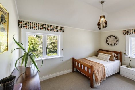 Photo of property in 25 Friend Street, Karori, Wellington, 6012