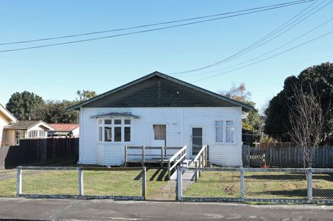 Photo of property in 42 Stewart Street, Marton, 4710